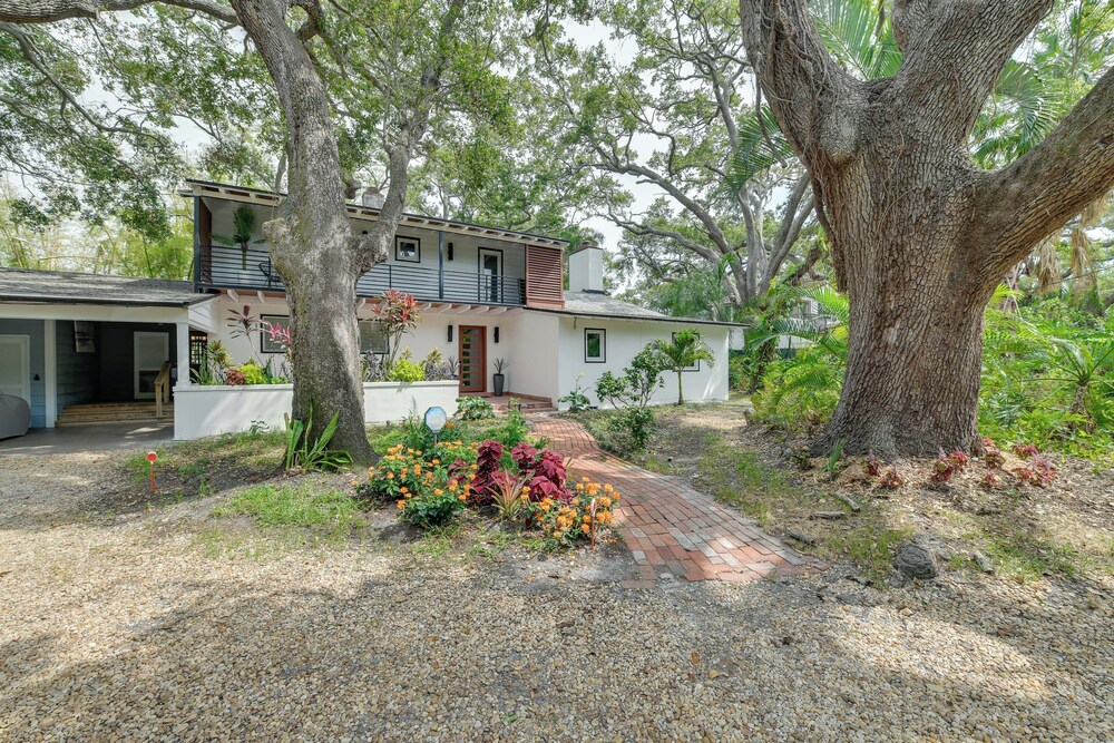Private Beach + Outdoor Oasis: Home in St Pete!