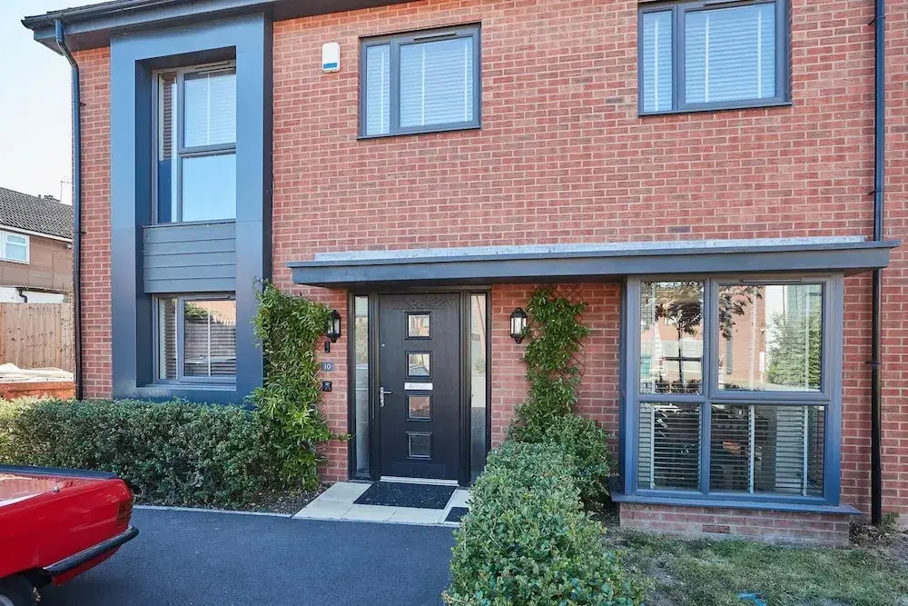 Host Stay Greenfinch Road