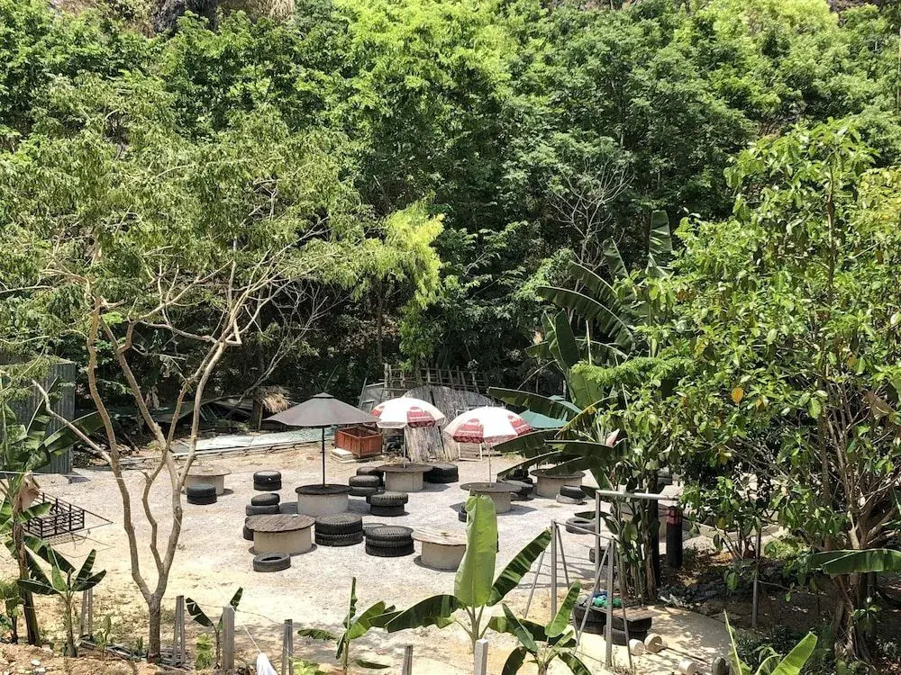 Starlet Hotel Phong Nha