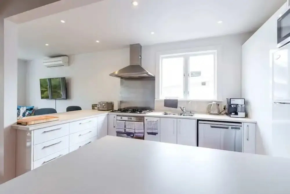 Newly Renovated 3 Bedroom Villa in Remuera