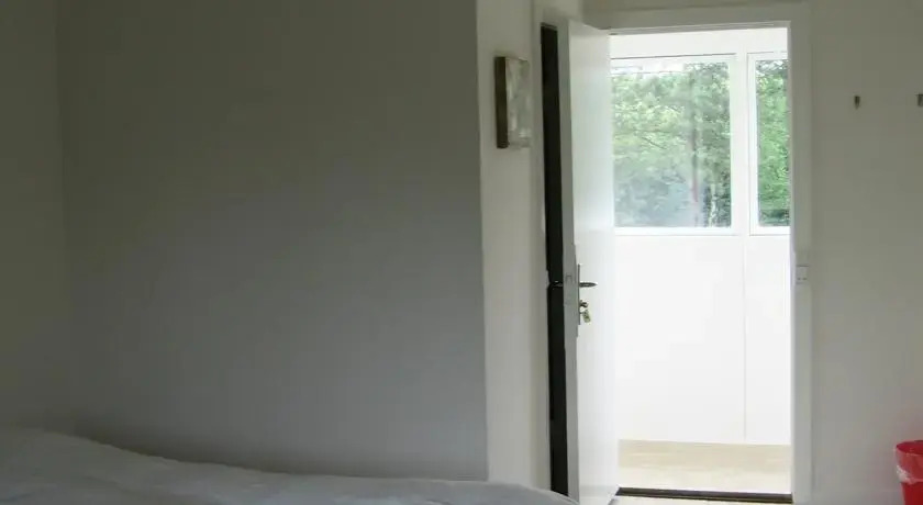 Hotel Drop-In