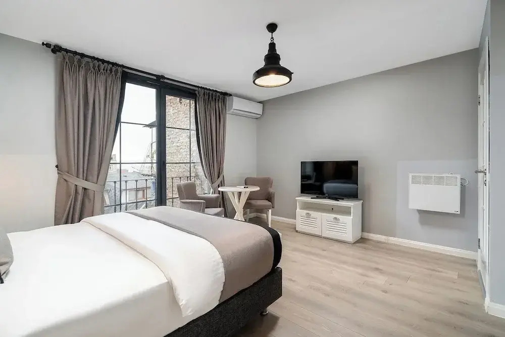 Urban Quarters - Tepebaşı