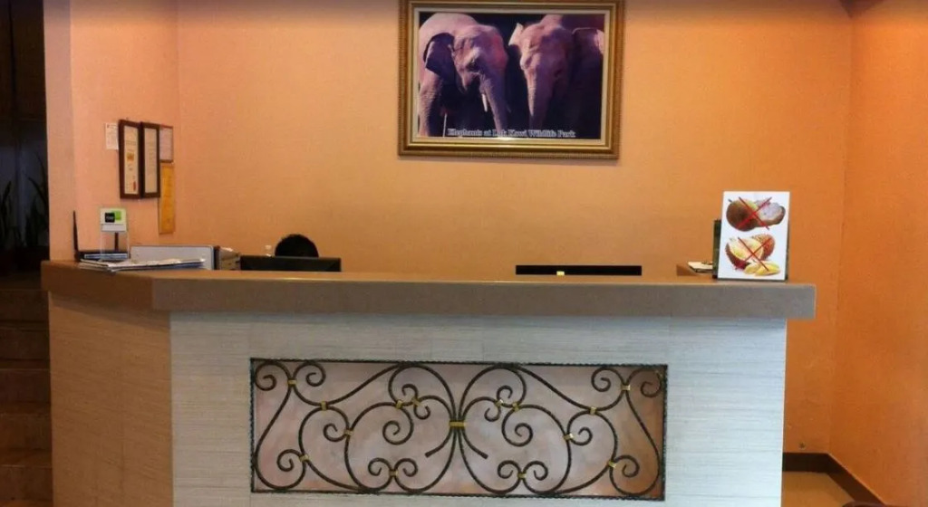 Seri Borneo Hotel