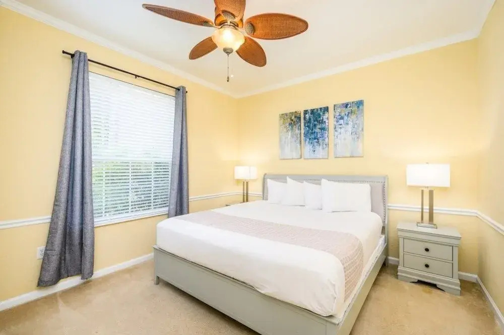 4 Bedroom Lake View [cdc Compliant] 1008 Condo