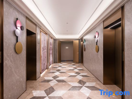 Mercure Hangzhou Binjiang StarAvenue Hotel