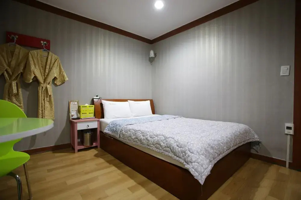 Ansan Hstay Hotel