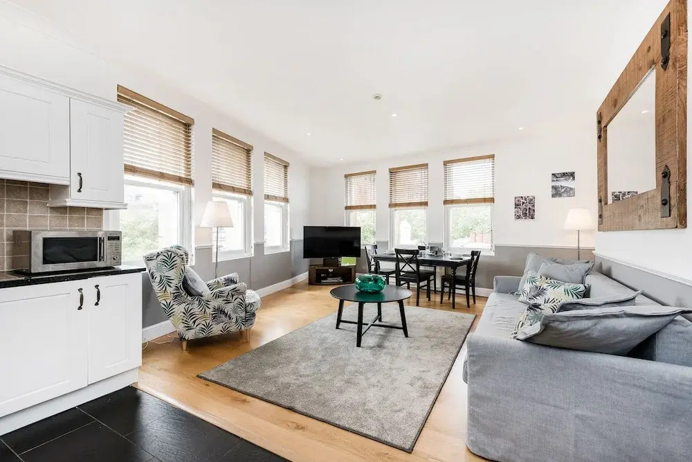 Stay At Mine - Gloucester Mansions