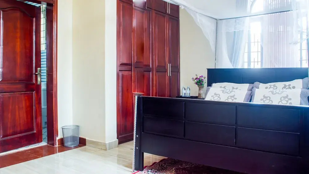 Bona Safari Villa Bunamwaya