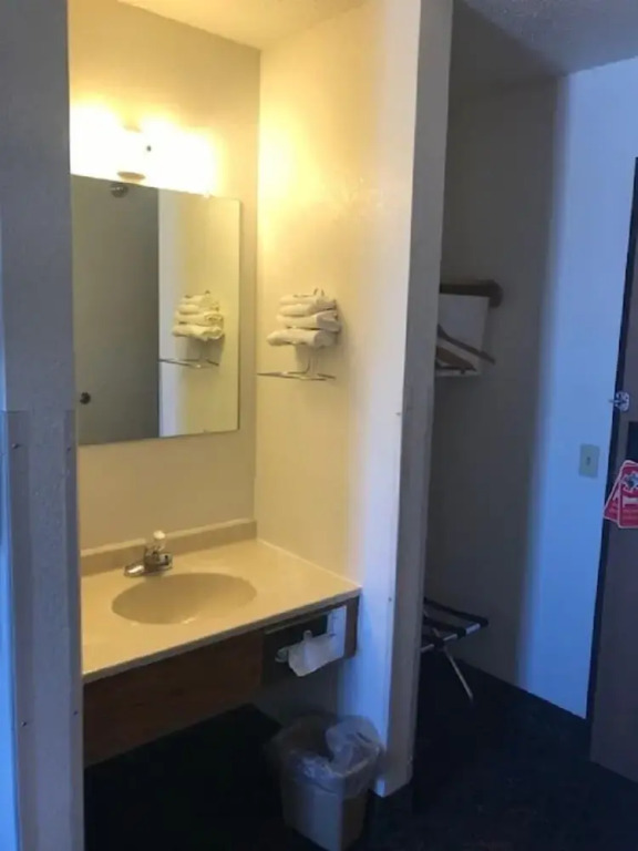 Selby Motel