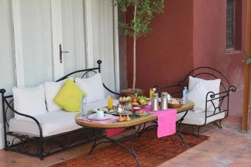 Palm Auberge