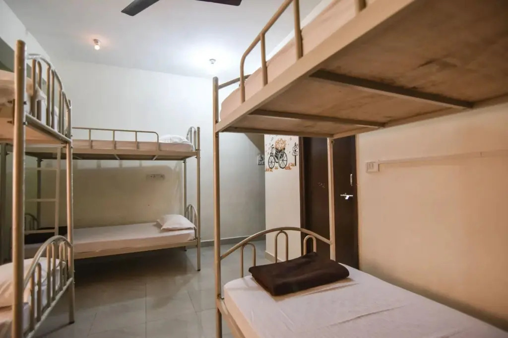 Hashtag Rooms