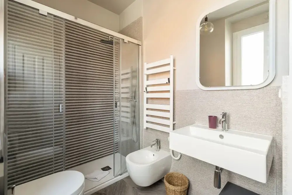 Vatican Lovely And New 2 Br Apartment