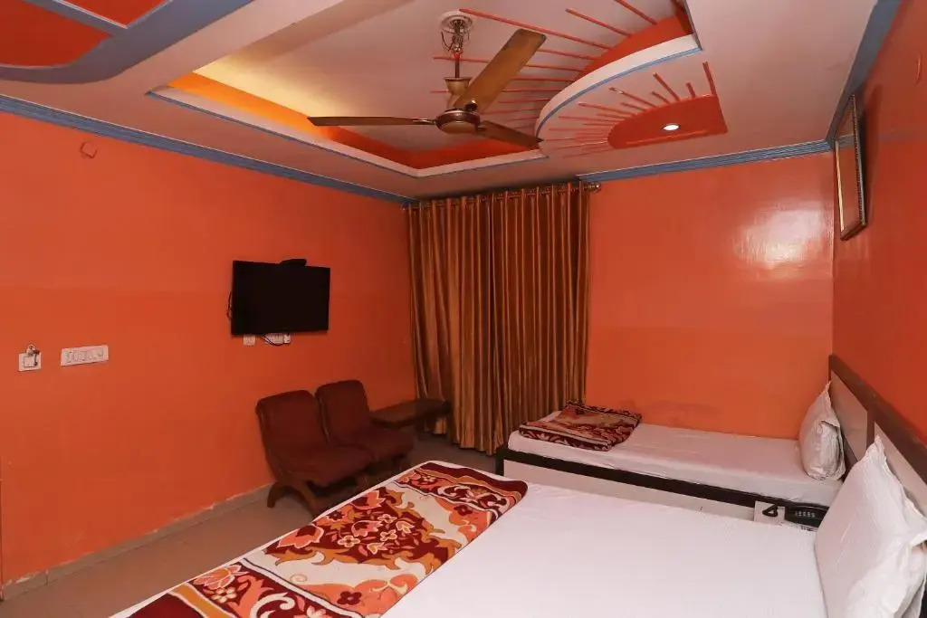 Spot on 41887 Shyam Palace