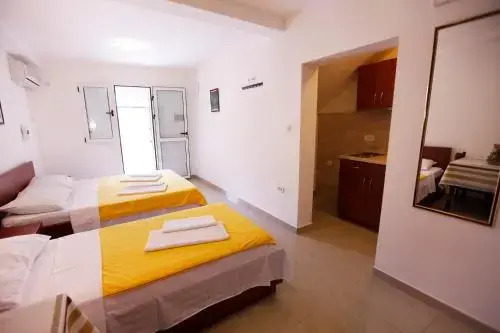 Apartments Baron
