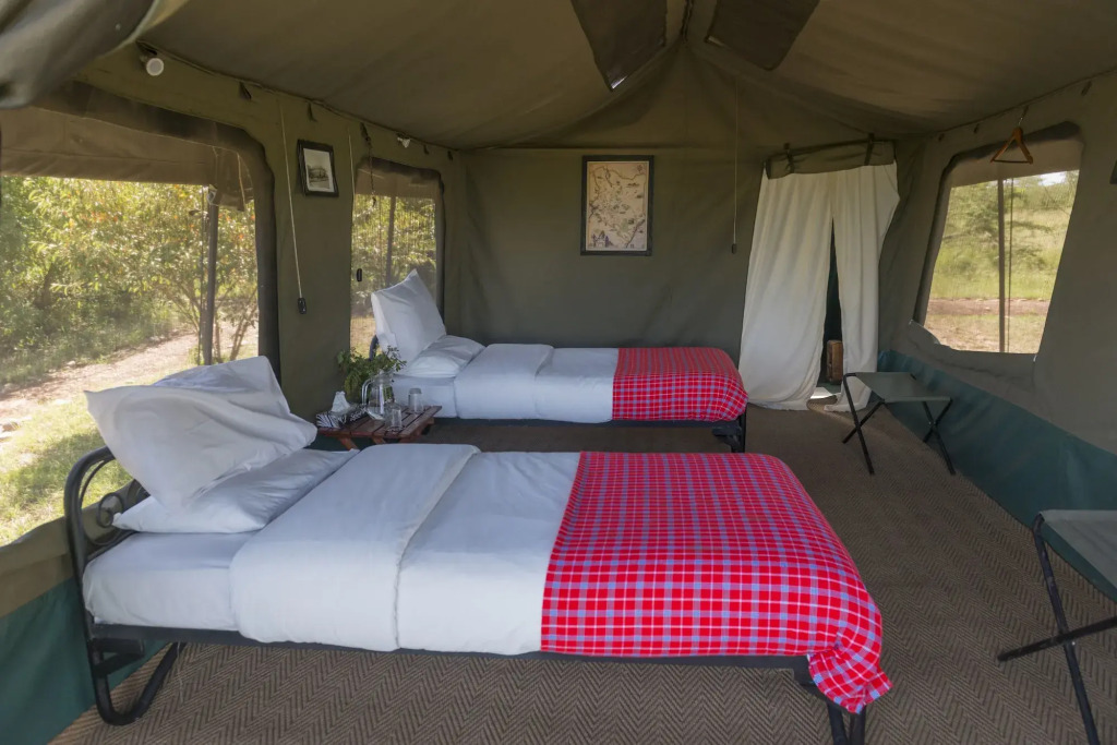 Julias River Camp