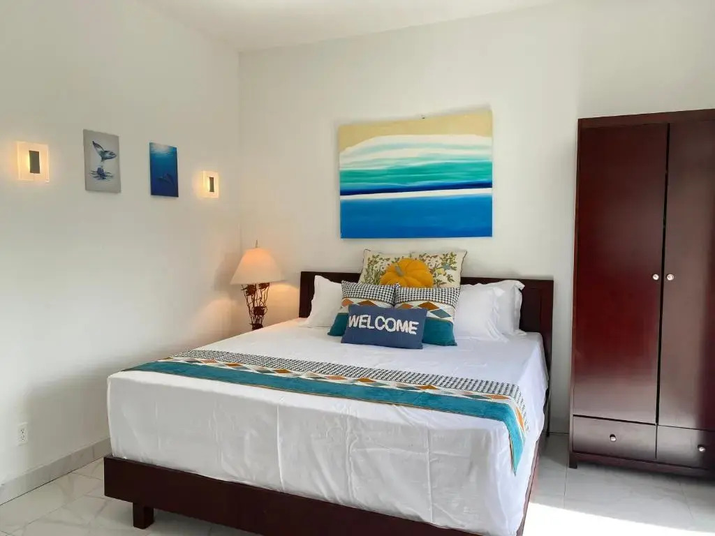 Lovely 2-bedroom Apartment in Venetian Road