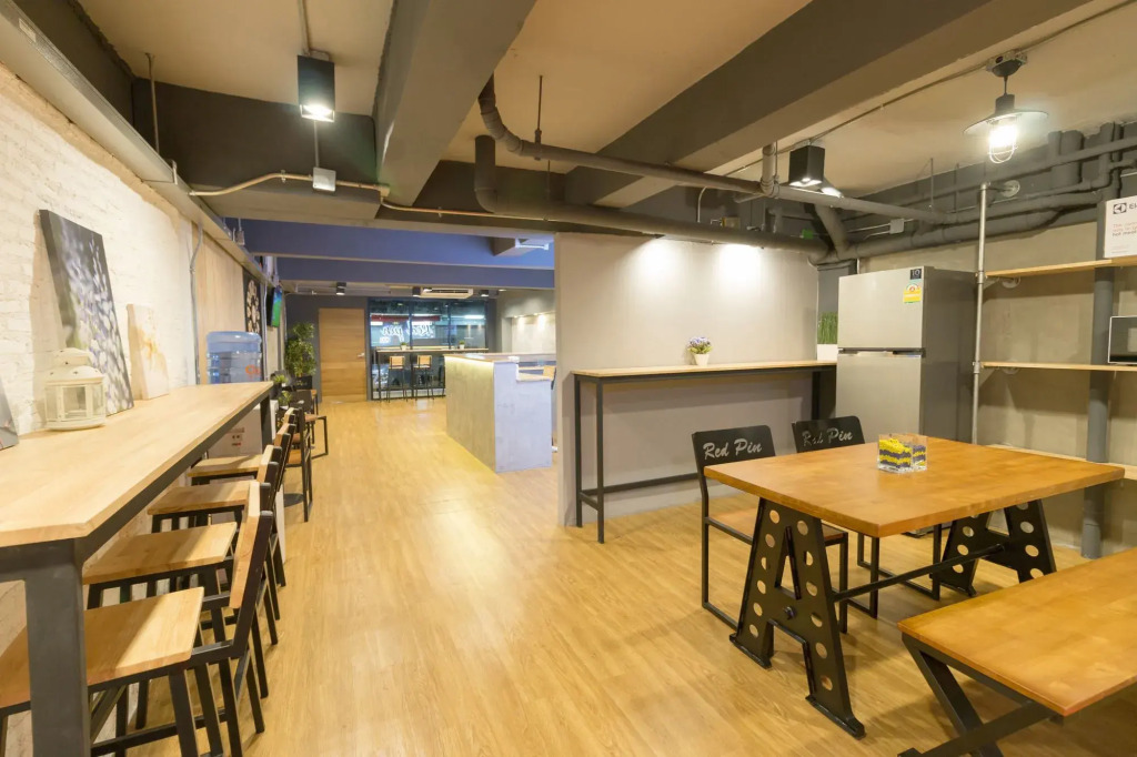 Red Pin Inn 好运旅馆