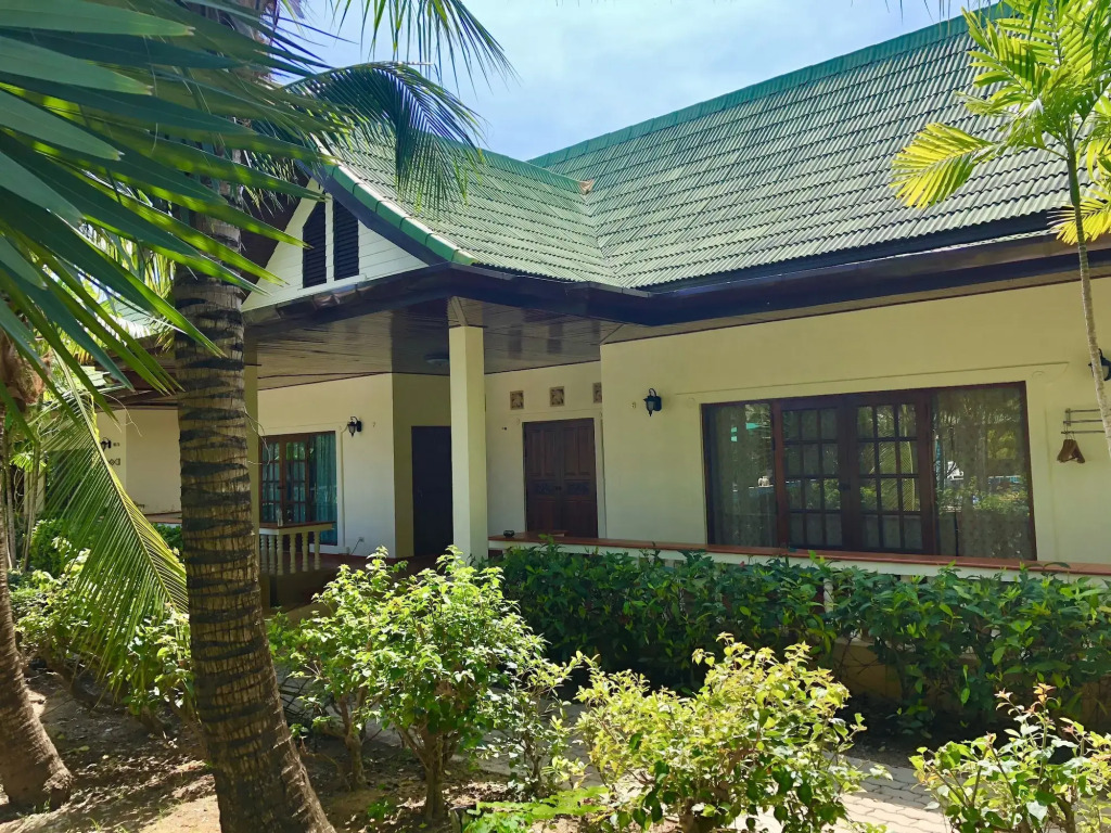 Chalong Oasis Resort & Spa