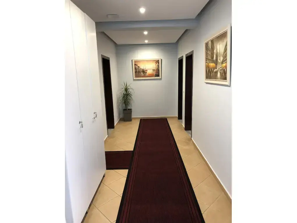 Sunkised Hotel