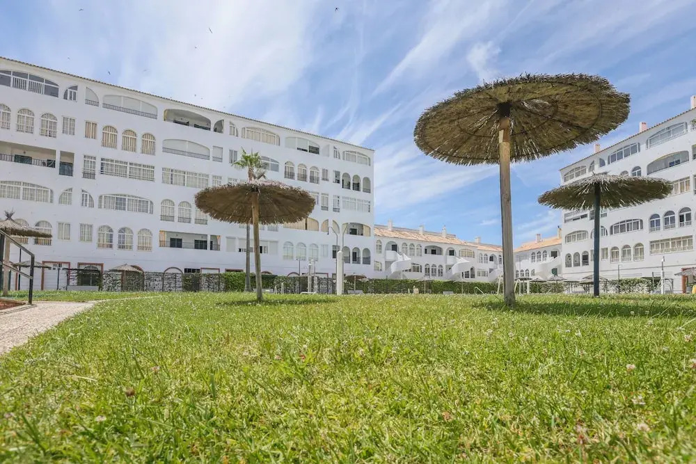 Laguna in El Portil With 2 Bedrooms and 1 Bathrooms