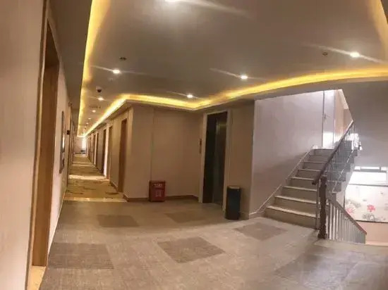 100 Inn Liangpin Hotel (Shanghai Chedun Film City)