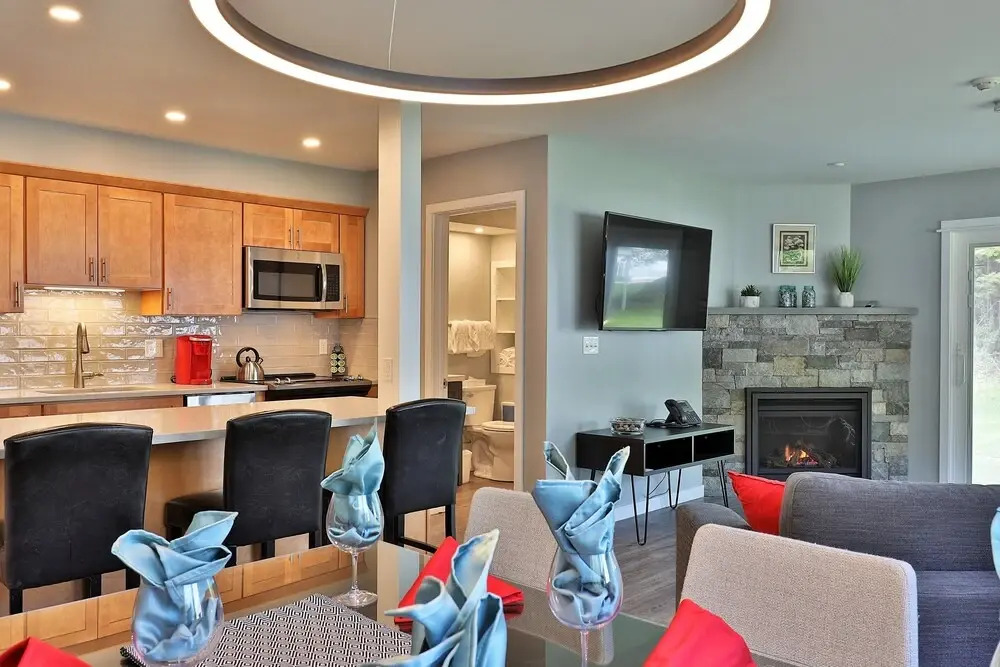 Kcis 632 - Beautiful Renovated Condo in Killington. Pool