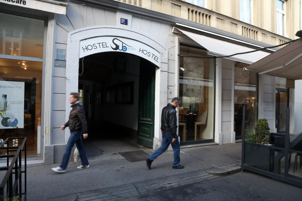 SubSpace Hostel
