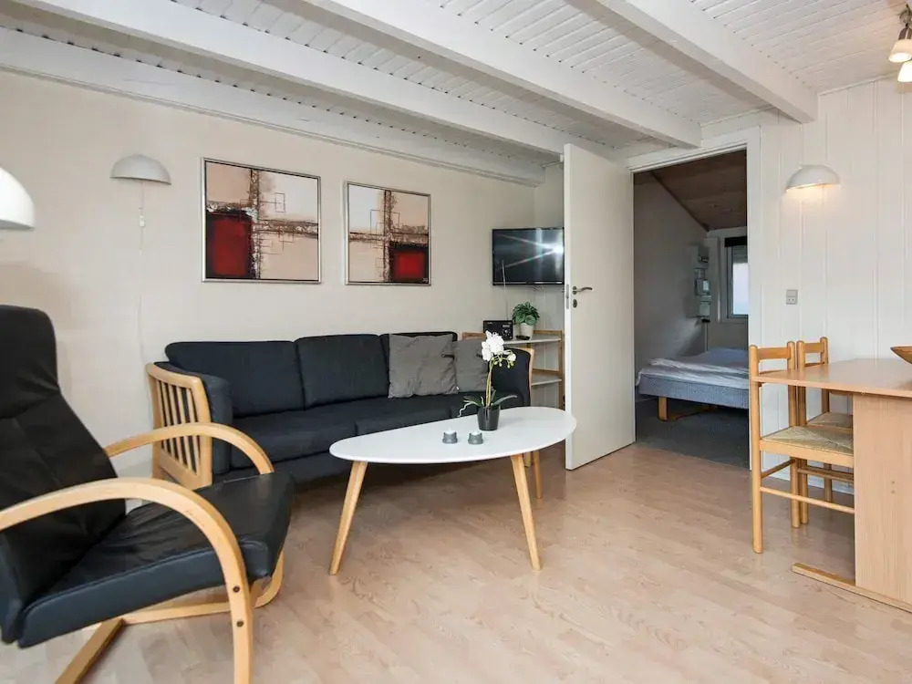 4 Person Holiday Park Home in Hemmet
