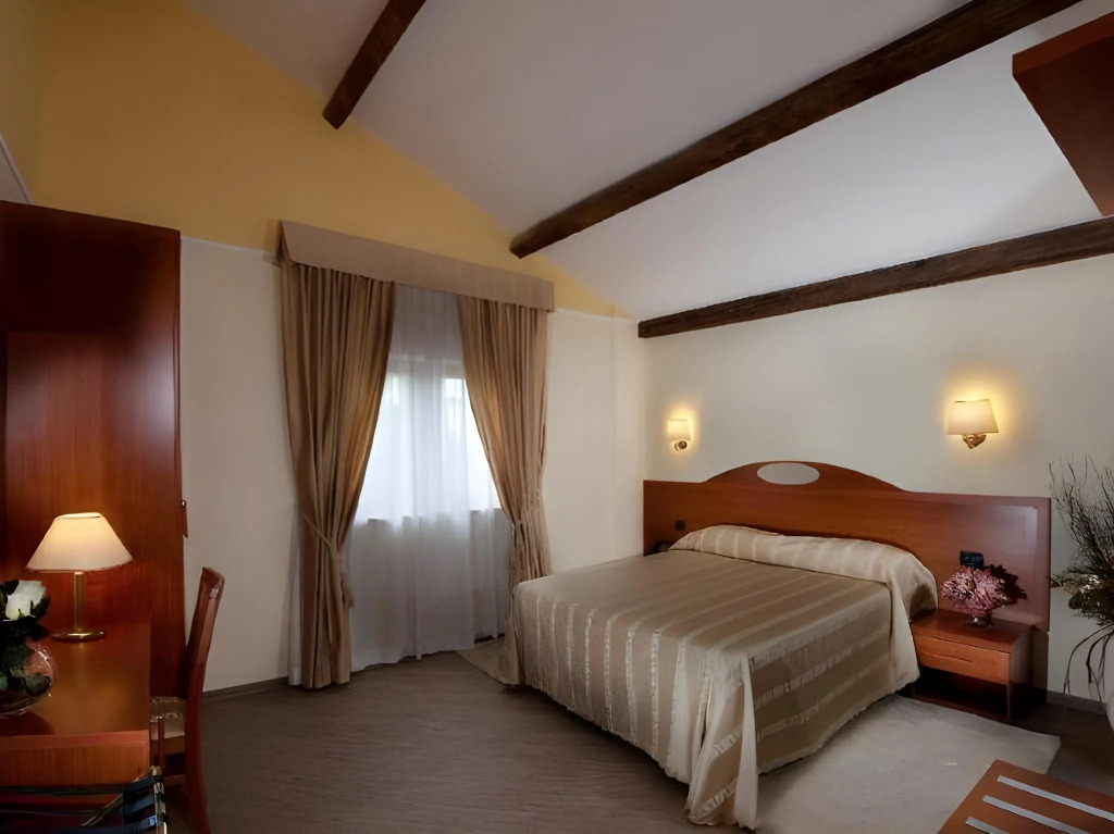 Hotel Roma Tiburtina Metro