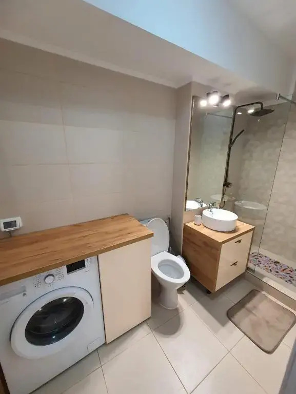 Listone' Apartament 13 Mamaia Nord