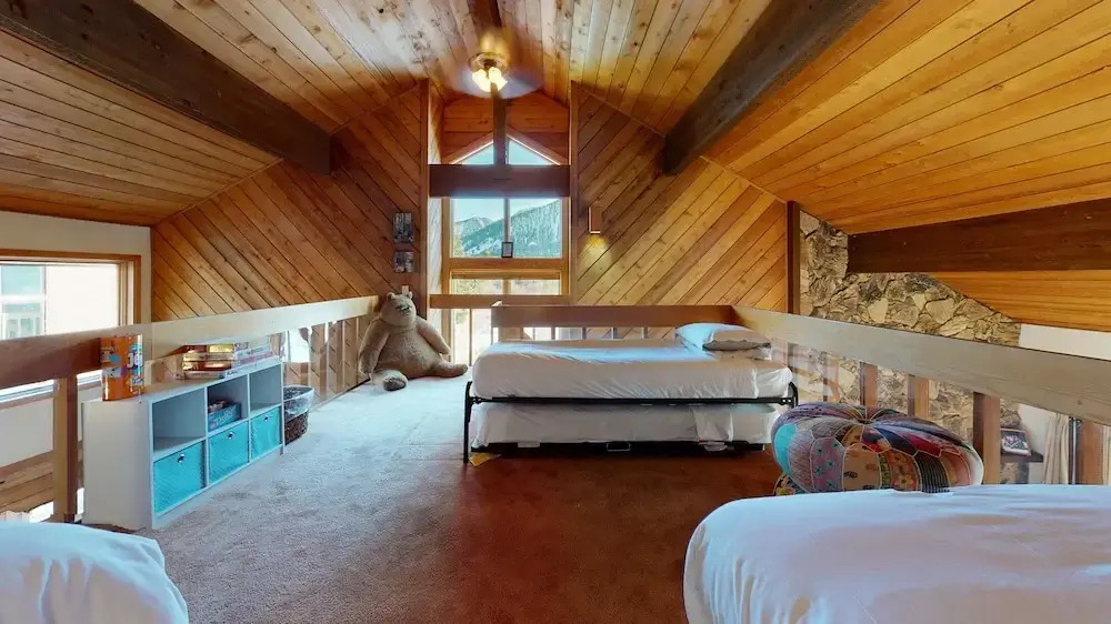 Snowcreek III 448 Pet-Friendly, Spacious and Bright, Gorgeous Meadow Views by RedAwning