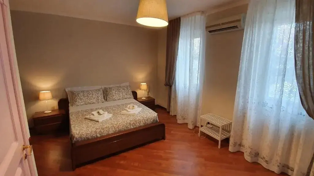 Casa De Amicis 18
