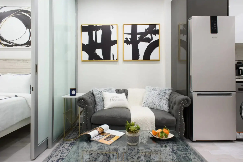 78-3b New Junior 1 BR Prime UES WD in Unit