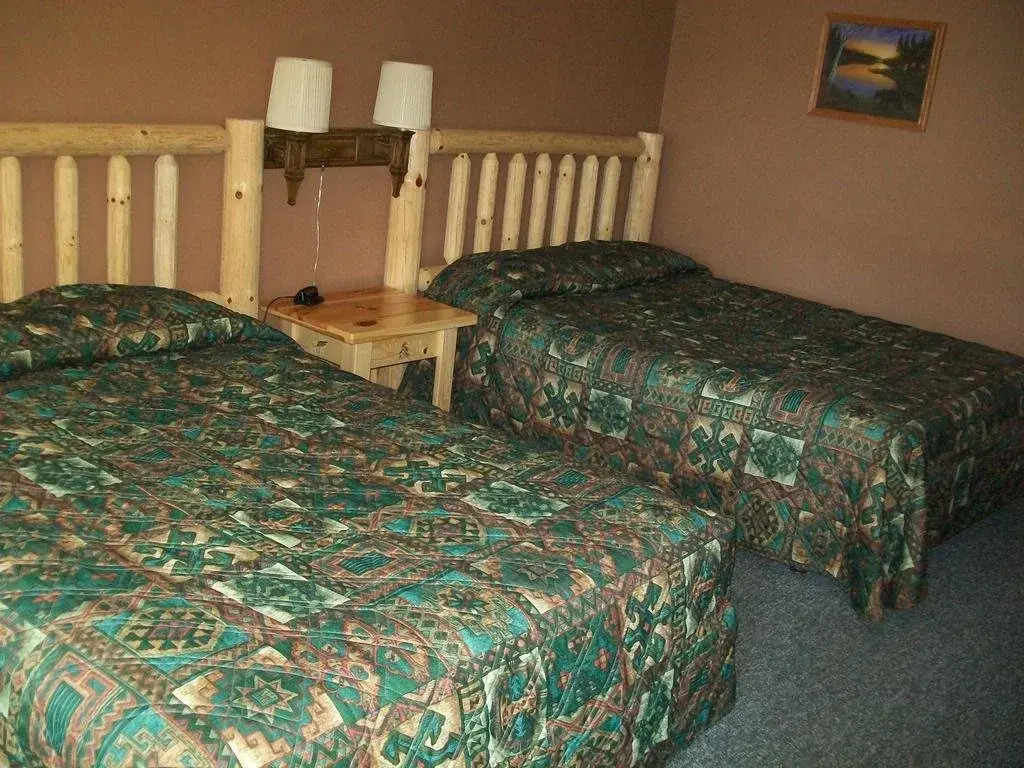Black Bear Motel