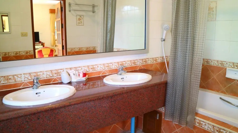 Golden Cupids Hotel