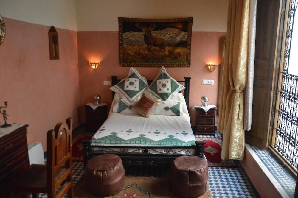 Riad Oumkaltoum Fès