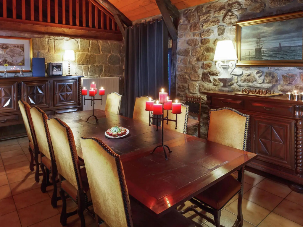 Charming Farmhouse in Cros-de-Georand with Swimming Pool