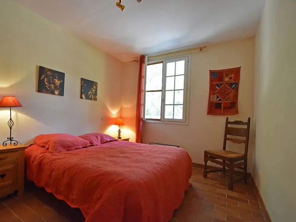 Modern Holiday Home in Languedoc-roussillon With Pool