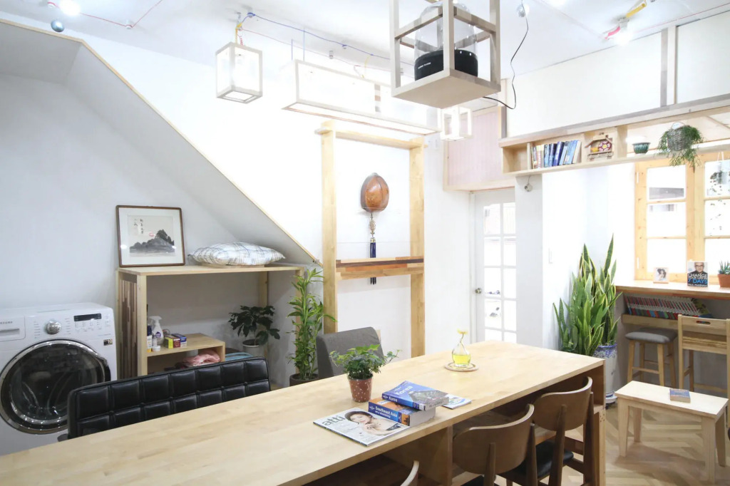 Time Travelers Relax - Hostel (Foreigners Only)