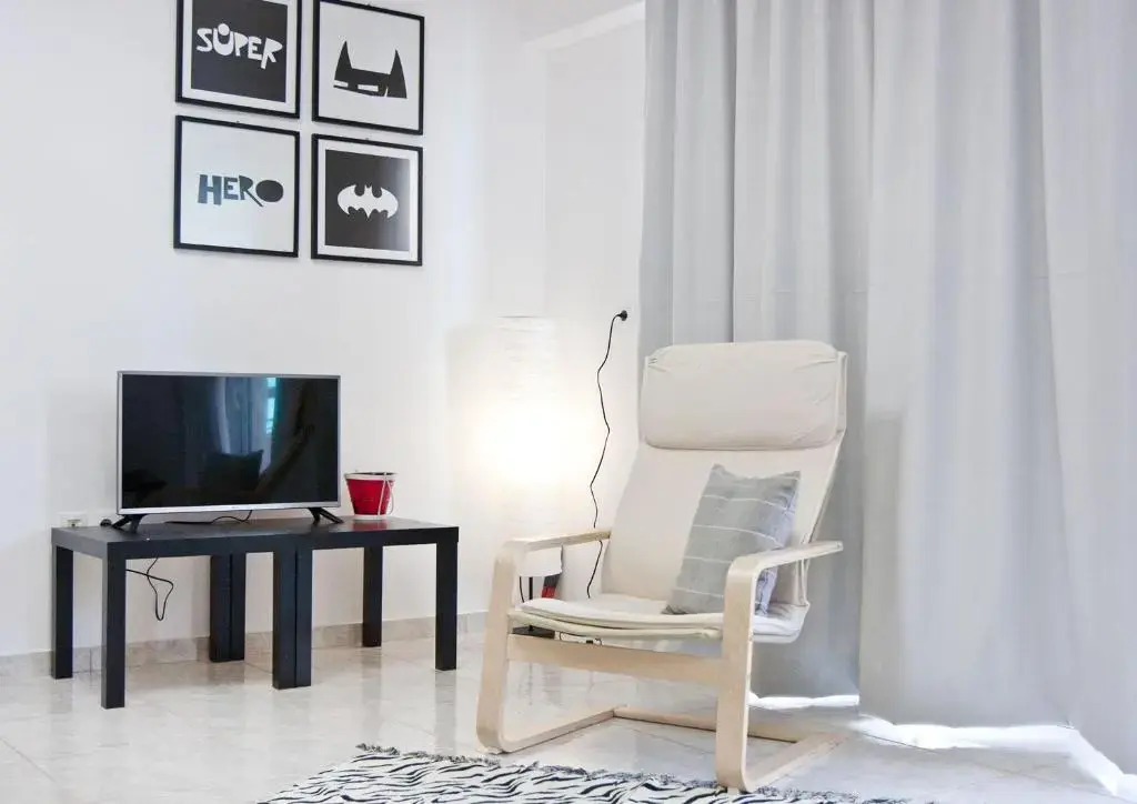 SilkFab Apartments
