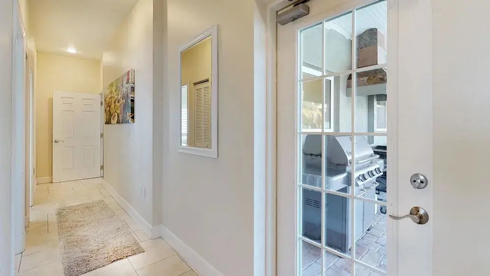 AMI Beach House Apartment 6