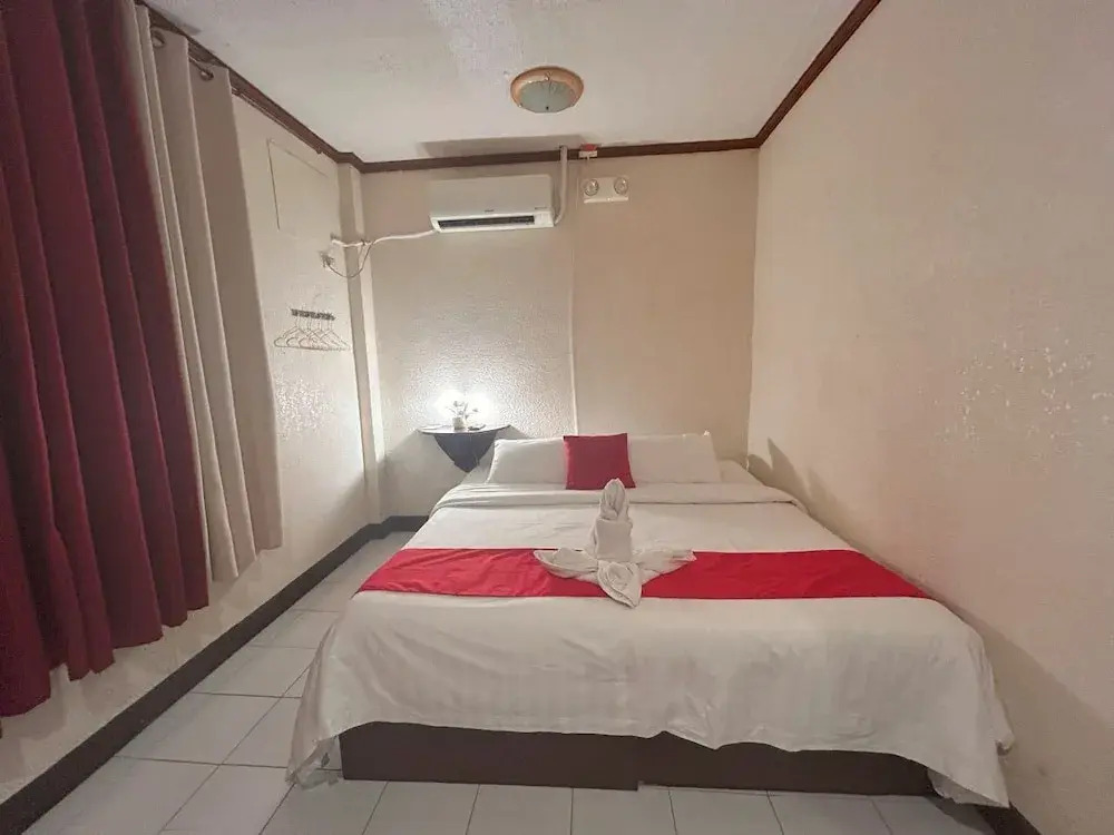 Flores De Musa by Curv Hotels