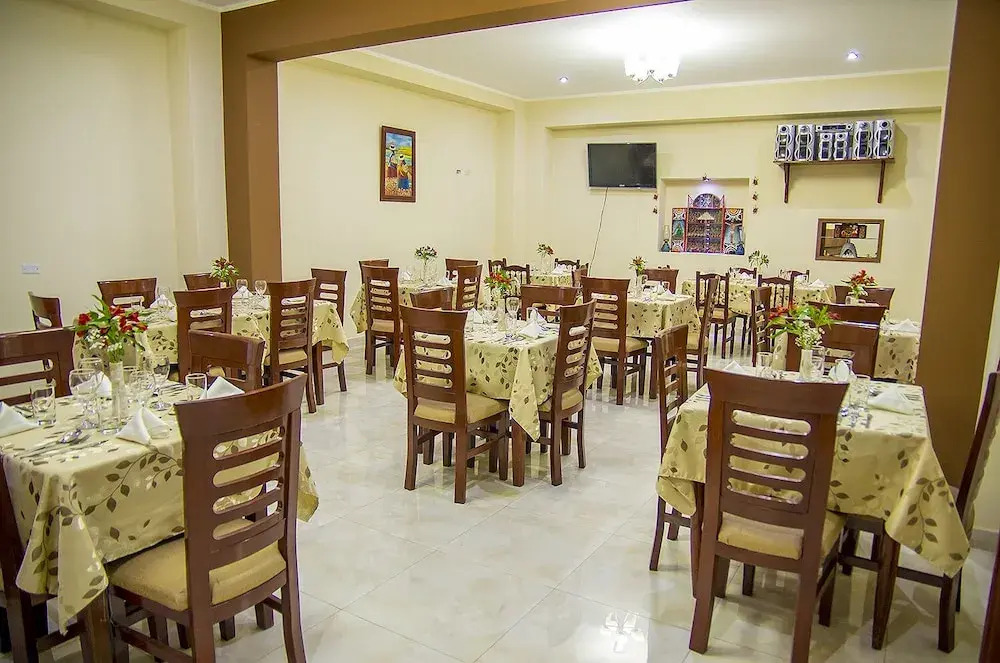 La Colmena Hotel