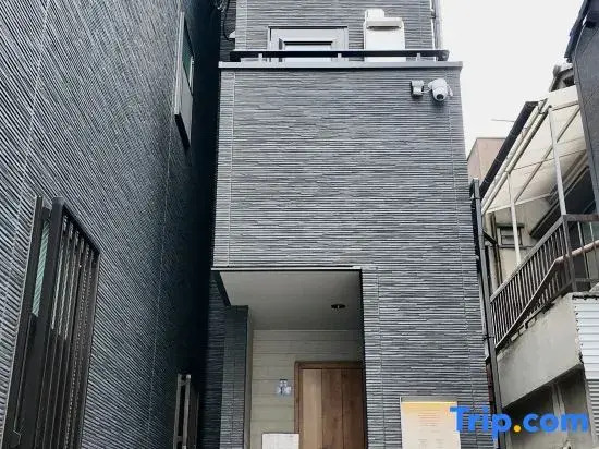 "Jiaguo" 2-9 people brand new single 3 floors 4 rooms 3 toilets 2 showers 1 living room 1 kitchen
