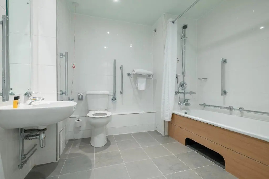 De Vere Cotswold Water Park Apartments