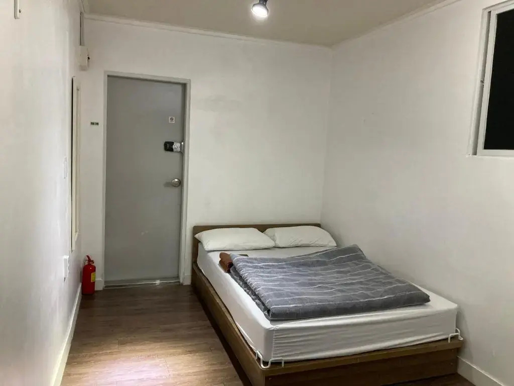 Itaewon Yellow Guesthouse