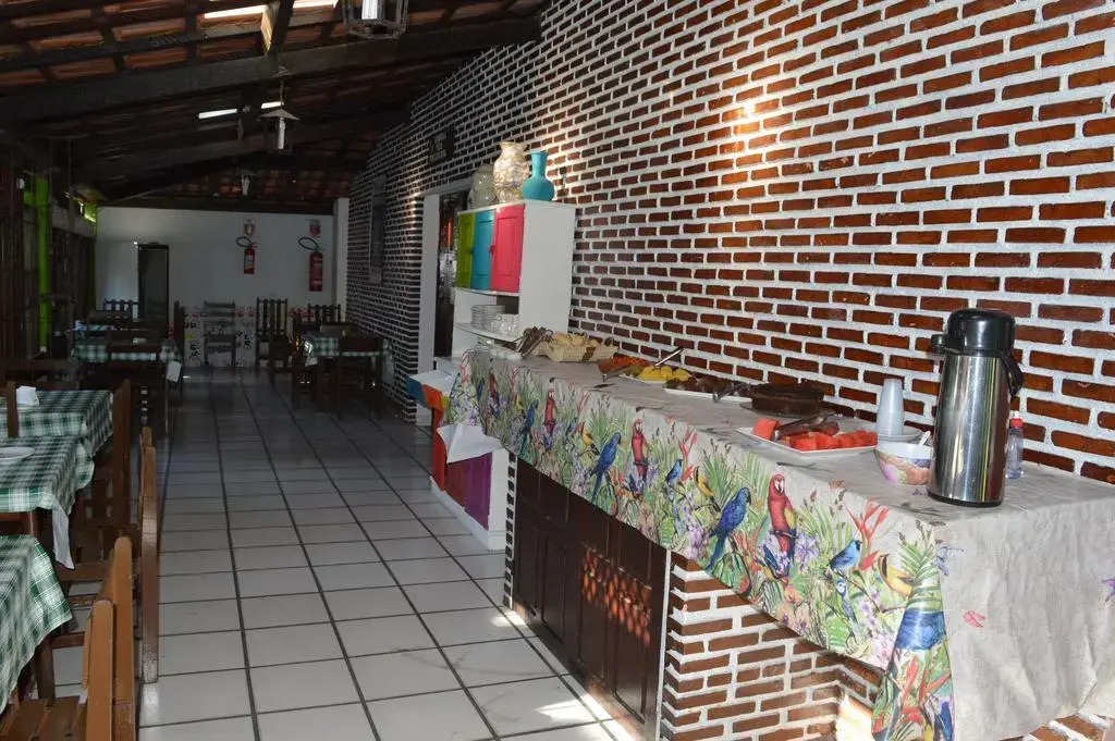 Pousada Vila Do Porto Ar Condicionado e Cafe Da Manha