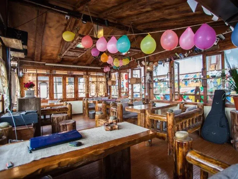 Shangri-La Jinwushe Boutique Inn