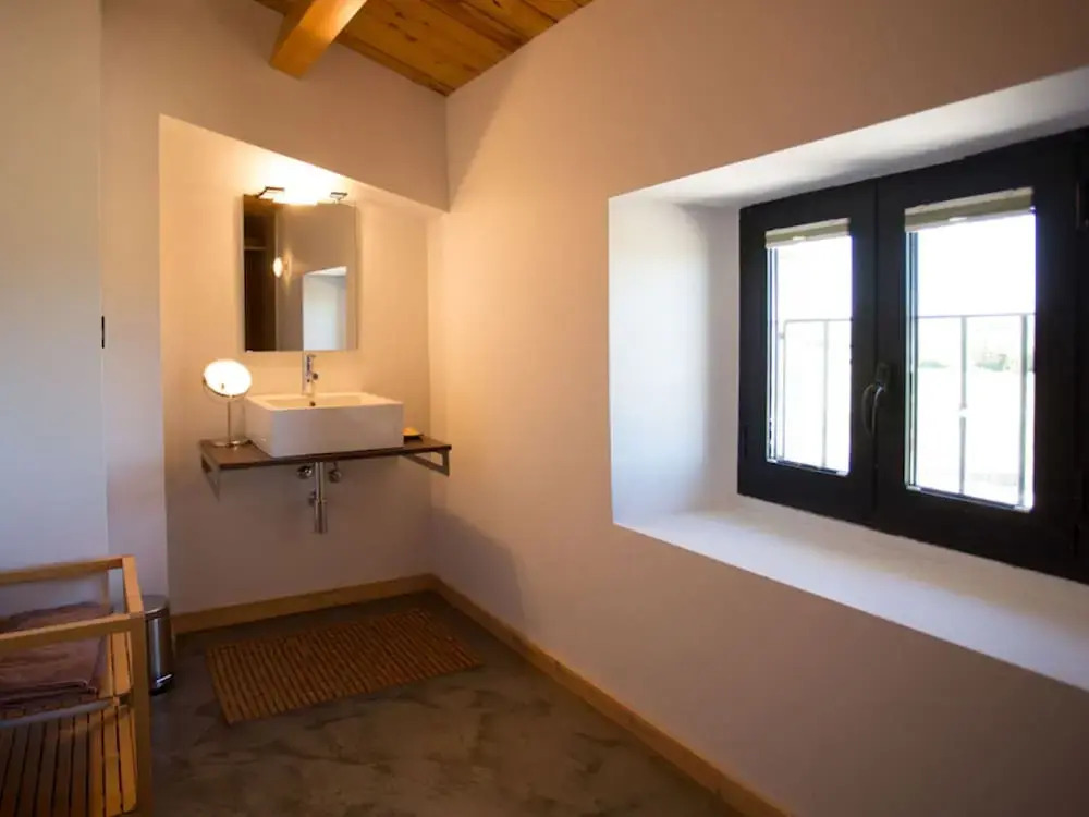 Rural House for 15 in the Heart of Nature