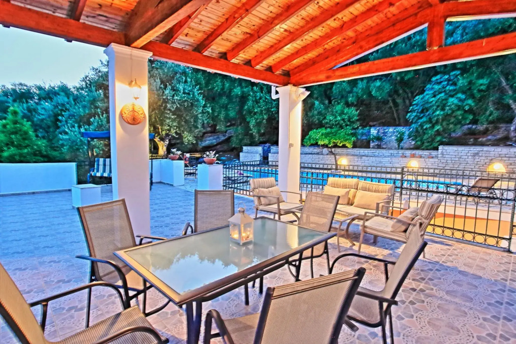 Villa Alexandros